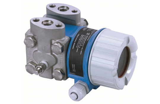 Transmisor de presión diferencial con sensor metálico Deltabar PMD55